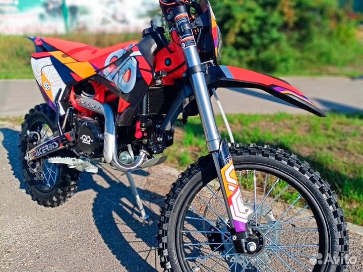 Мотоцикл питбайк OXO Pro 150 M