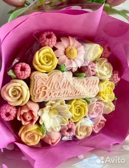 Букет из шоколадных цветов на день воспитателя