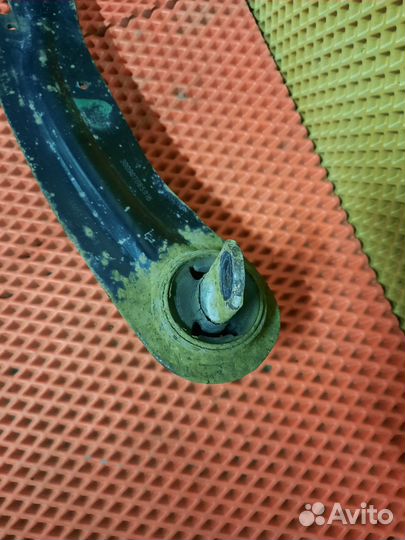 Рычаг продолный задний правый Ford Focus 2