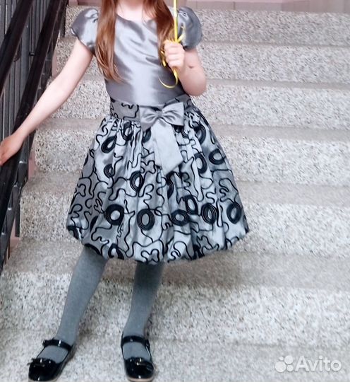 Нарядное платье для девочки