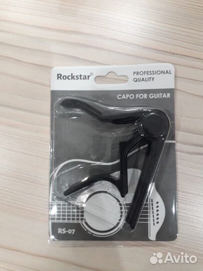 Чехол, ремень, каподастр, струны для гитары