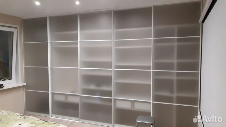 Изготовление дверей купе, межкомнатные перегородки