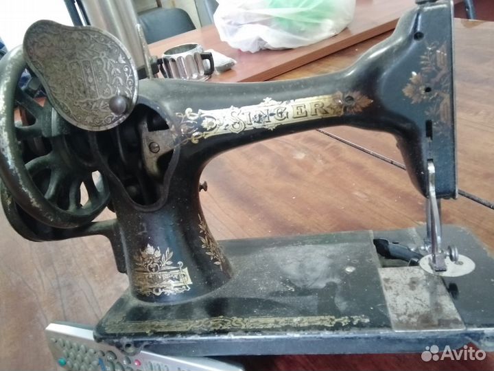 Швейная машинка зингер (Singer) на запчасти