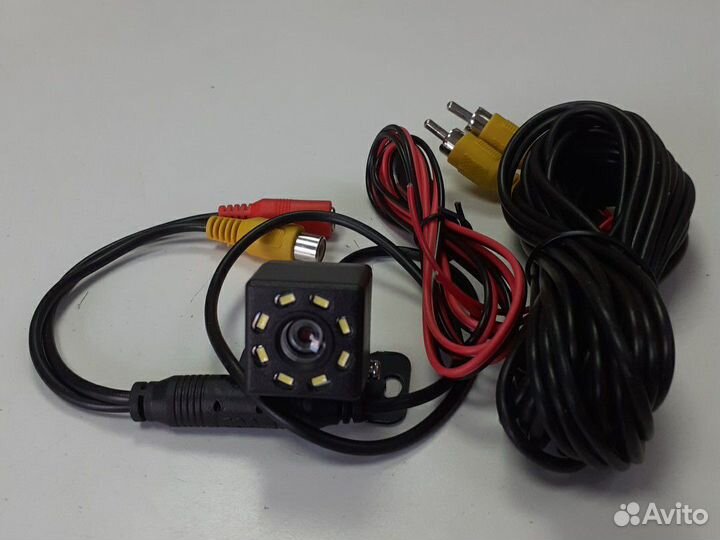Камера заднего вида, полный комплект