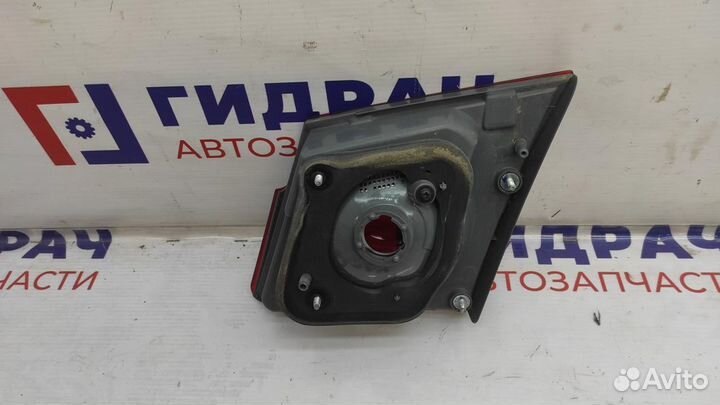 Фонарь задний внутренний левый Chevrolet Cruze 951