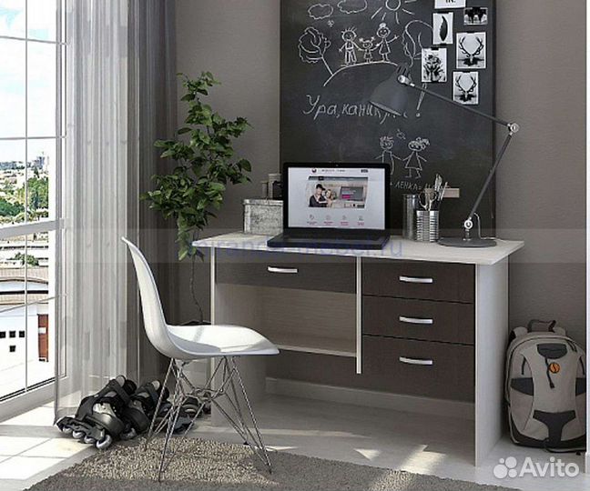 Новый письменный стол 1.2 м