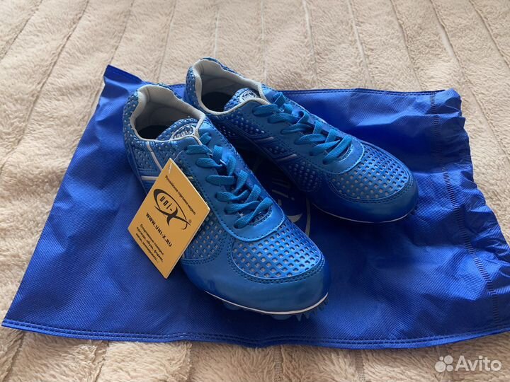 Шиповки для бега новые размер 39