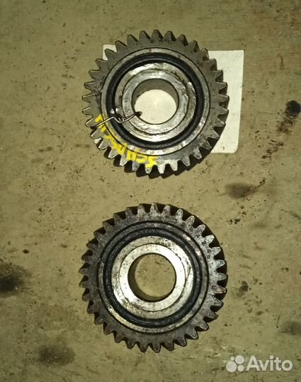 Шестерня помпы Scania 2-3