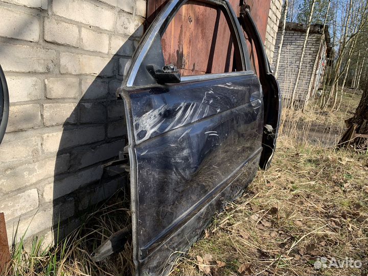 Двери е39 2000г