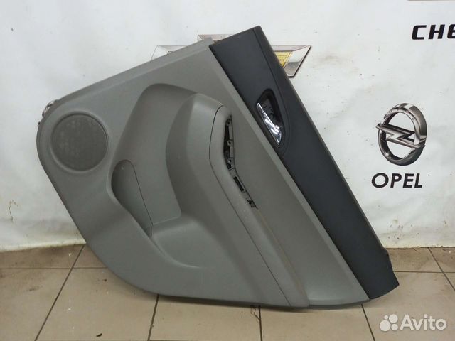 Дверная карта задняя правая Шевроле Орландо