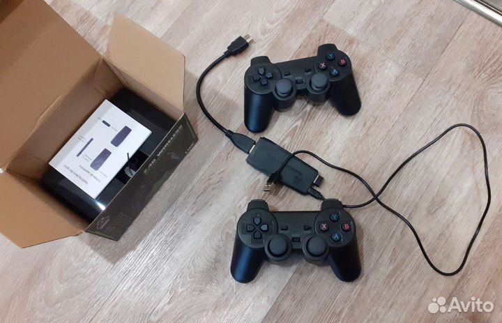 Игровая приставка Game Stick 64 gb