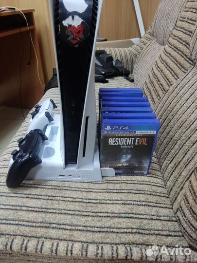 Подставки и док-станции для PlayStation 5 PS5
