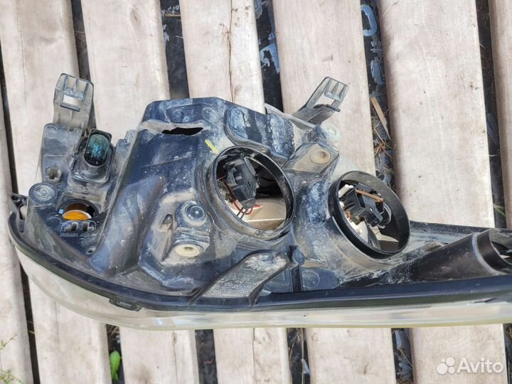 Фара левая оригинал