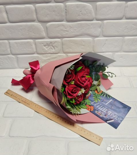 Букет из пенных цветов