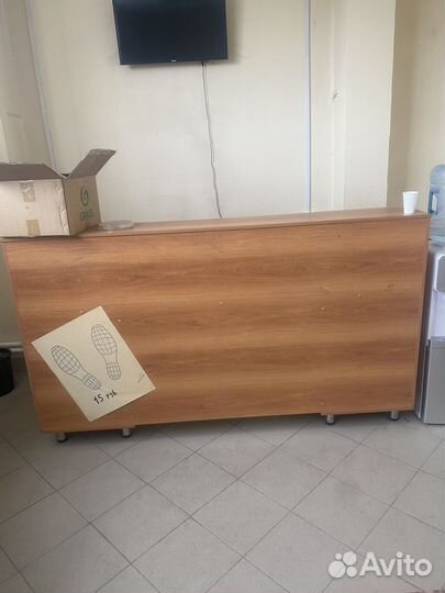 Барная стойка ресепшен