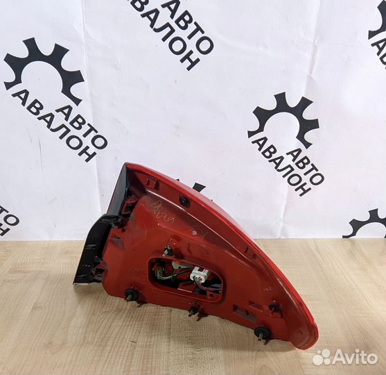 Стоп сигнал Nissan Skyline