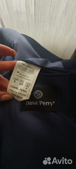 Костюм мужской Daniel Perry