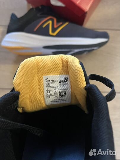 Кроссовки new balance