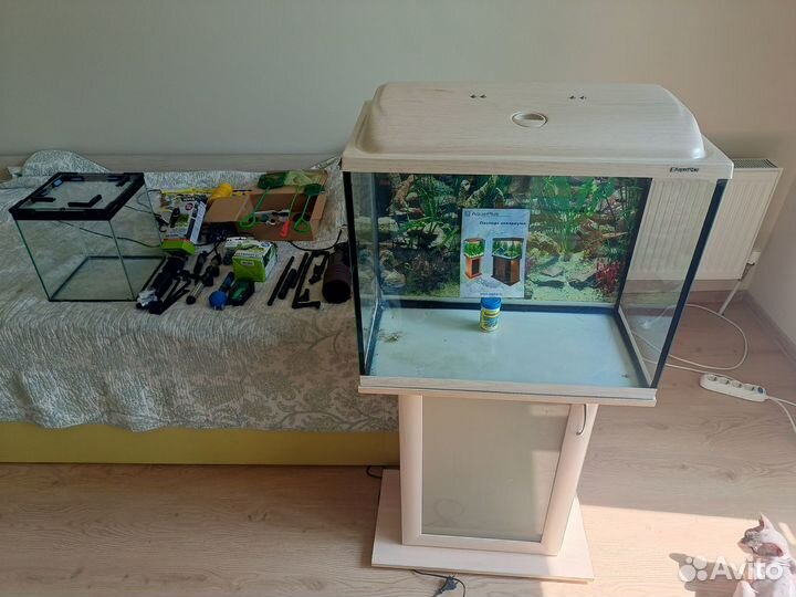 2 аквариума, 2 фильтра, обогреватели, компрессор