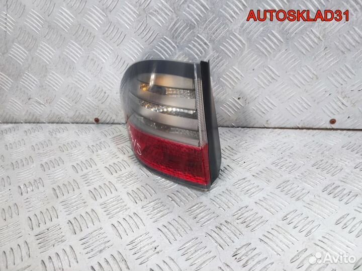 Фонарь задний наружный левый Ford S-MAX 1467473