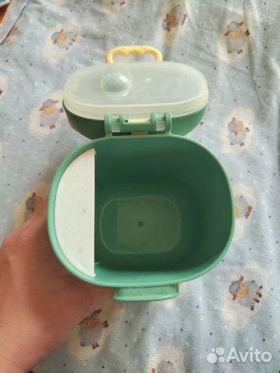 Контейнер для детской смеси