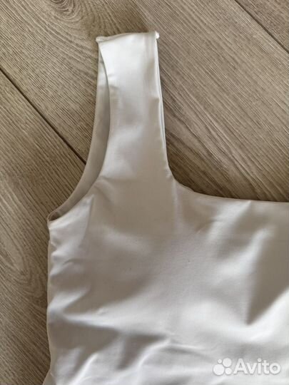 Топ белый