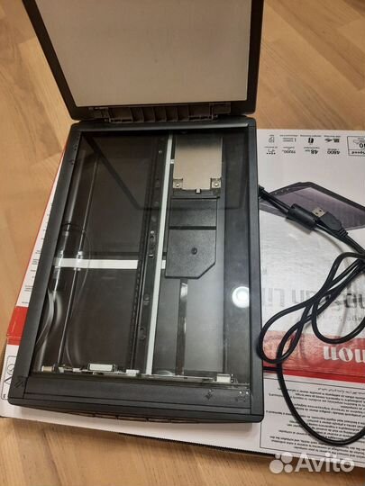 Сканер Canon CanoScan LiDe 210