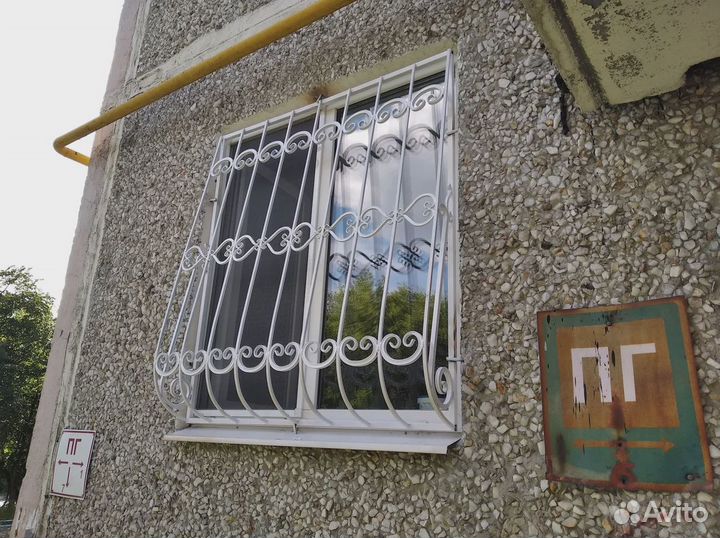 Изготовление решеток на окна под ключ