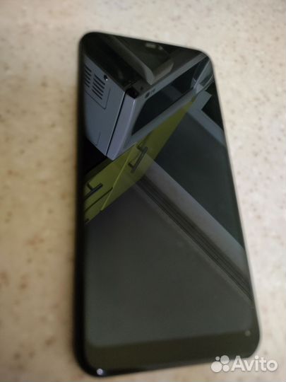 Смартфон Xiaomi Mi A2 lite на запчасти