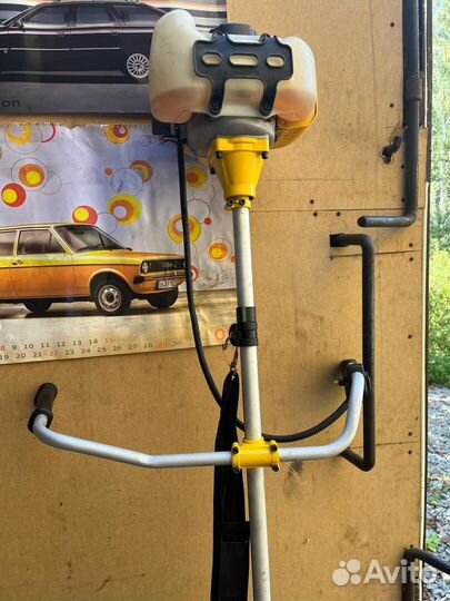 Триммер бензиновый бу