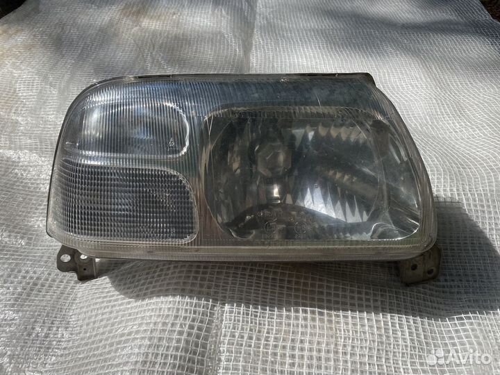 Фары передние Suzuki Grand Vitara 1997-2005