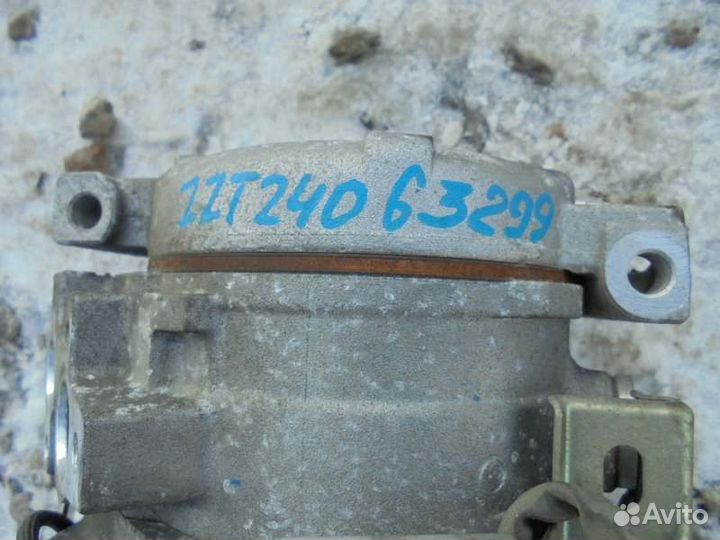 Компрессор кондиционера Toyota Premio ZZT240