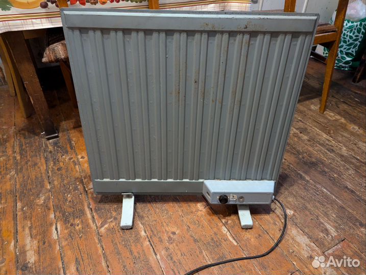 Масляный электрообогреватель