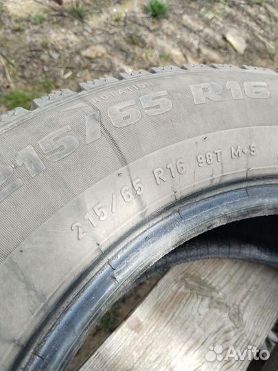 Pirelli Formula Ice 215/65 R16