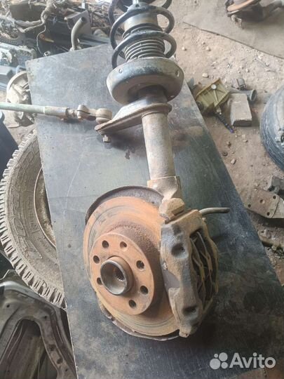 Opel vectra б стойки передние