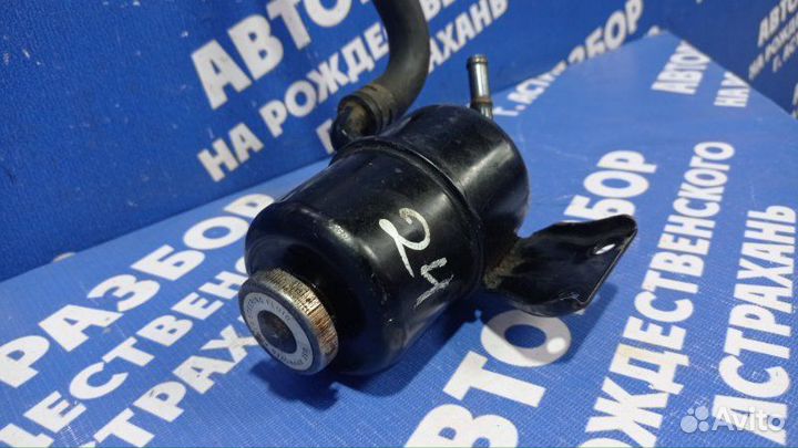 Бачок гидроусилителя Mitsubishi Pajero 2