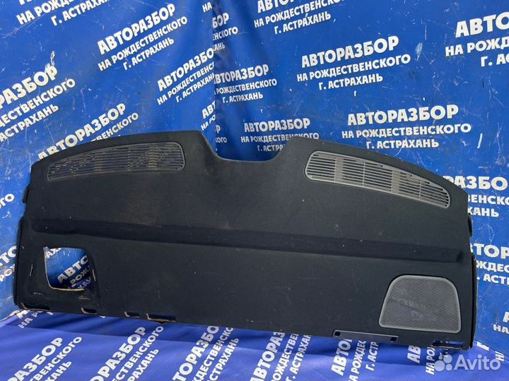 Задняя полка Bmw E39 седан 1999