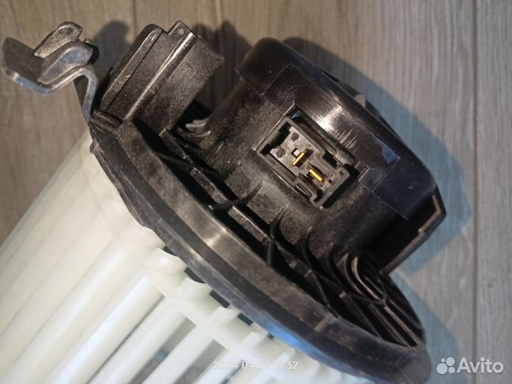 Мотор отопителя печки, Nissan JY12, NY12, Y12