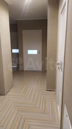 2-к. квартира, 65 м², 2/12 эт.