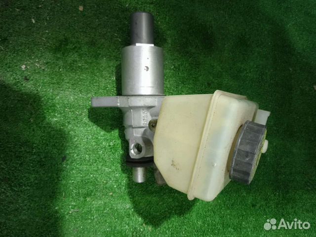 Главный тормозной цилиндр Mercedes Benz w215