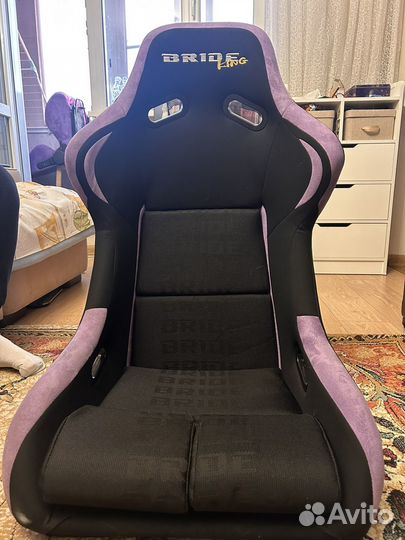 Спортивные сиденья ковши Recaro и Bride King