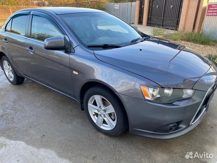 Mitsubishi Lancer 1.5 МТ, 2011, 140 000 км