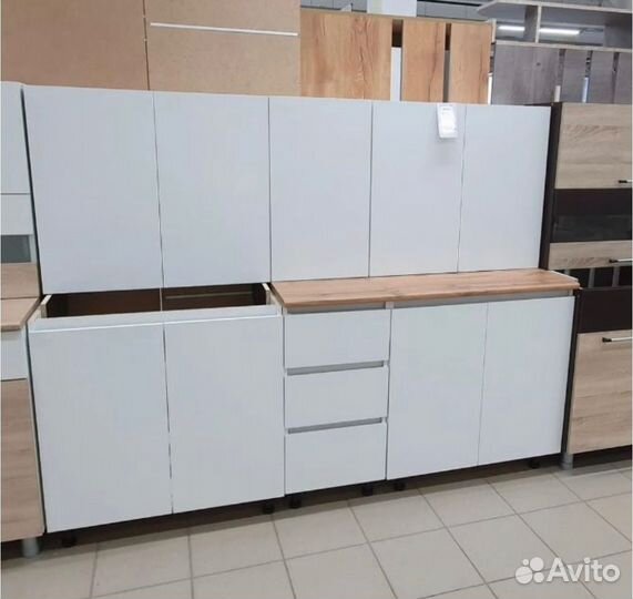 Кухонный гарнитур