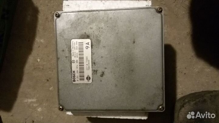 Ниссан микра к 11 блок управления двигателем