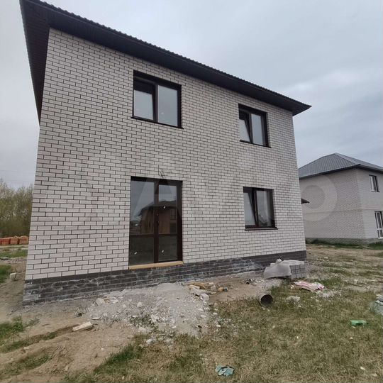 Дом 169 м² на участке 6 сот.