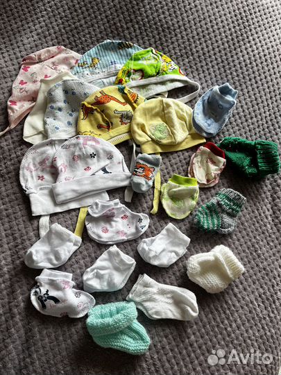 Шапочки, носочки