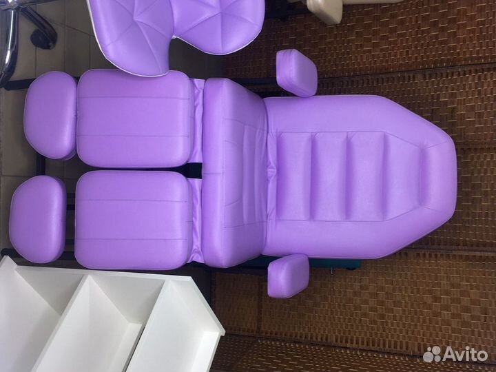 Педикюрная кушетка кресло клиента
