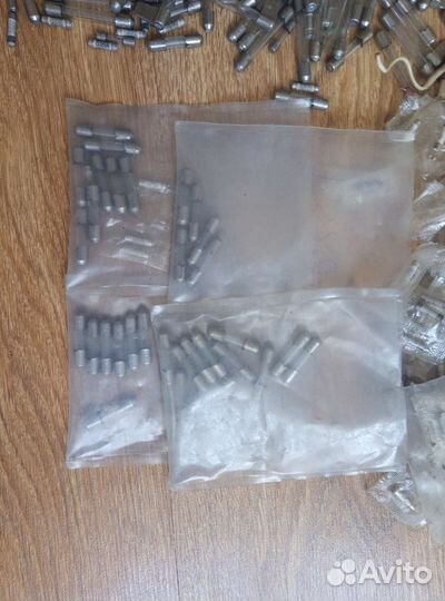 Предохранитель