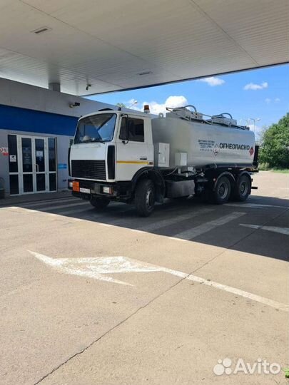 Водитель бензовоза