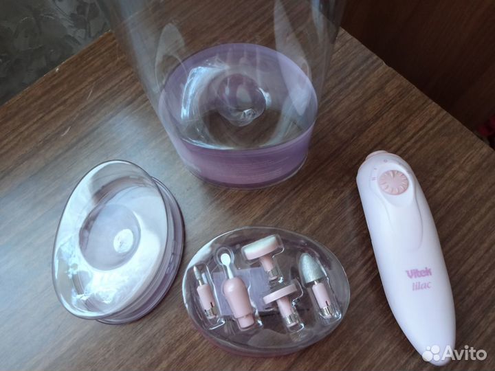 Набор для маникюра и педикюра Vitek VT-2202